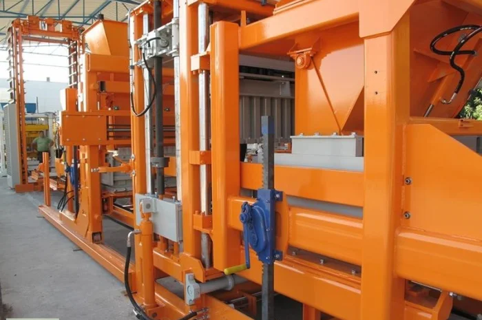 Вибропресс для производства тротуарной плитки и бетонных изделий- фото № 3