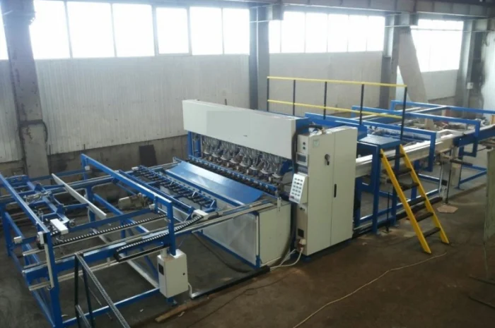 Автоматическое оборудование для сварки арматурной сетки- фото № 1