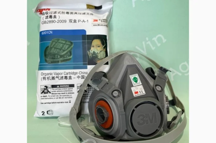 Респиратор полумаска 3M 6200 для защиты от газов и паров- фото № 3