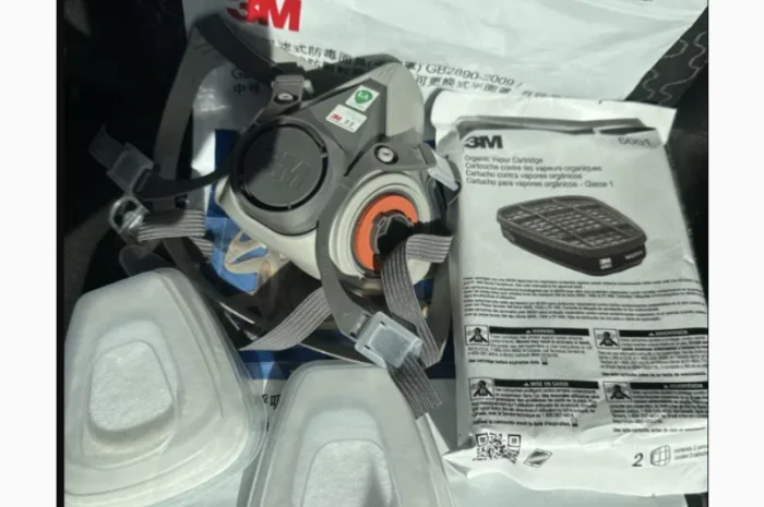 Респираторная маска 3М 7502 с фильтрами 6001- фото № 3