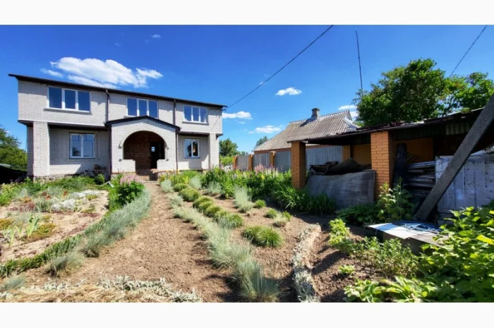 Продается дом в селе Верхняя Сироватка 7 км от города- фото № 4