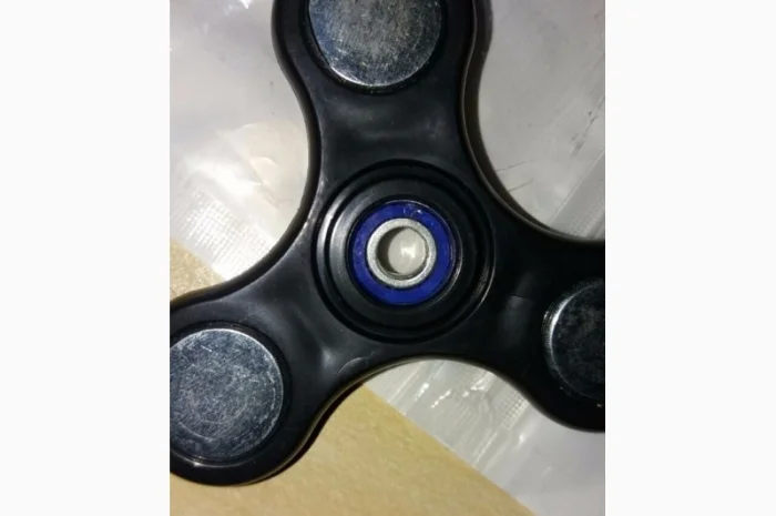 Успокоитель нервов, Спиннер, Fidget Spinner, для пальцев, вертушка, крутилка- фото № 1