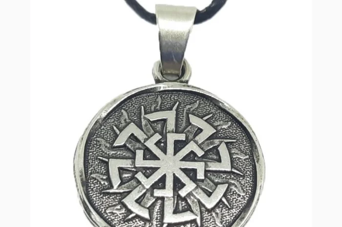 Слов'янський оберіг "Світовіт" - захист і символ сили- фото № 2