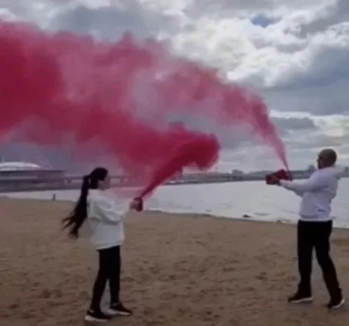 Баллон для определения пола ребенка с розовой краской 1 кг- фото № 4