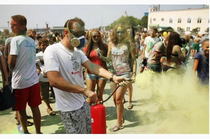 Баллон с краской Холи- фото № 4