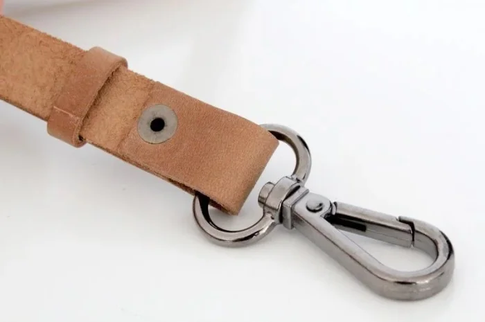 Шкіряний шнурок для бейджа- фото № 2