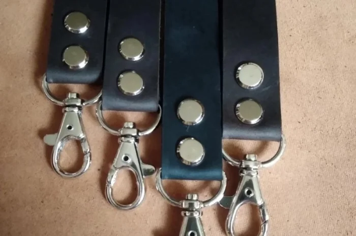 Шкіряний шнурок для бейджа- фото № 7