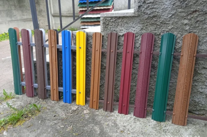 Металевий штакетник, евроштакетник, європаркан від виробника, відправка- фото № 1