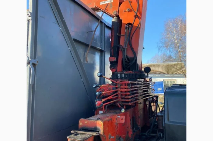 КамАЗ с манипулятором Unic 330 в отличном состоянии- фото № 8