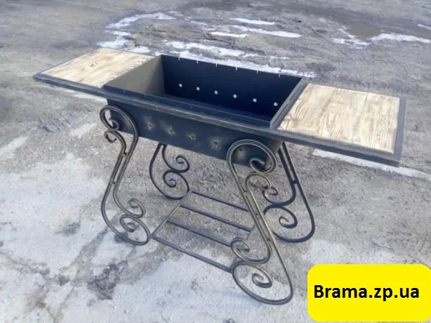 Мангал с дровницей- фото № 2