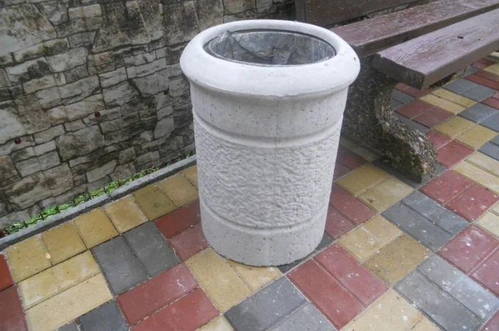 Урна для мусора уличная бетонная- фото № 1