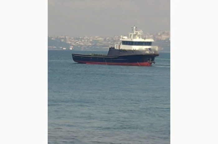 Буксир с краном в продаже в Турции- фото № 1