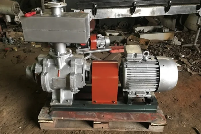 Вакуумный насос ВВН 1-6 в продаже- фото № 1