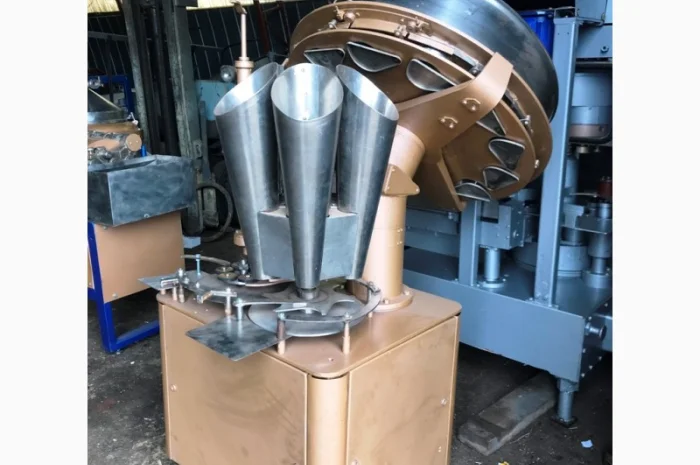 Дозатор-наполнитель для помидоров черри, вишни, сливы, грибов- фото № 1