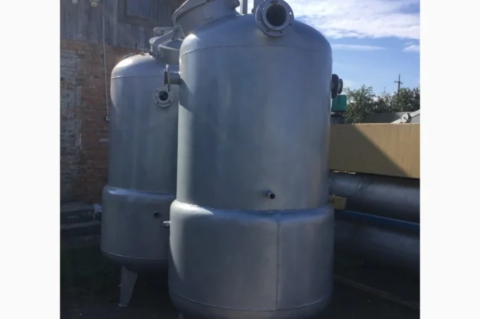 Харчовий вакуум-випарний апарат МЗС-320 (1250л)- фото № 2