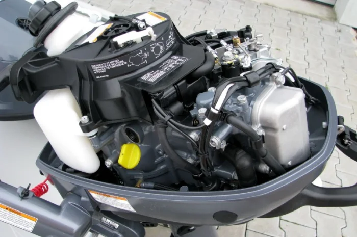 Продается лодка "Романтика" в хорошем состоянии- фото № 3