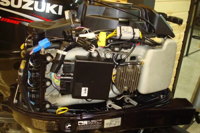 Пропонується лодочный мотор Tohatsu - 30, б/у, 2014 року- фото № 4