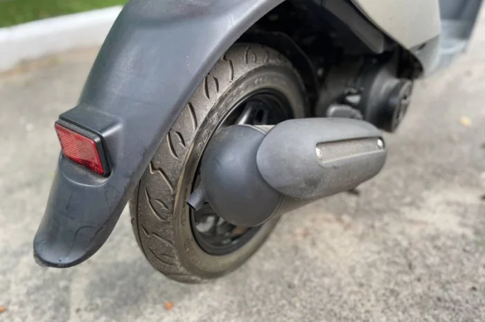 Продается мотоцикл Suzuki Lets 4G в идеальном состоянии- фото № 5