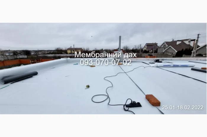 Монтаж и ремонт мембранного покрытия крыши- фото № 1