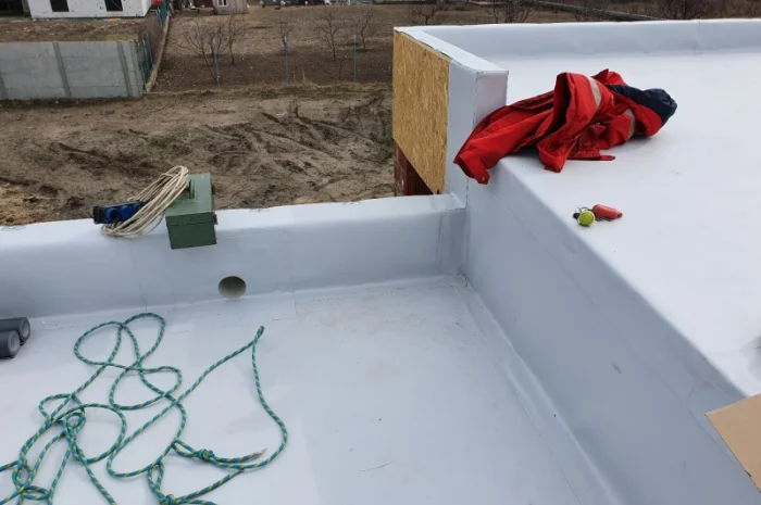 Монтаж мембранної покрівлі в Дніпрі- фото № 1