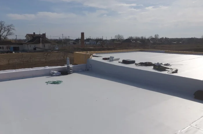 Монтаж та ремонт мембранних дахів у Донецьку- фото № 1