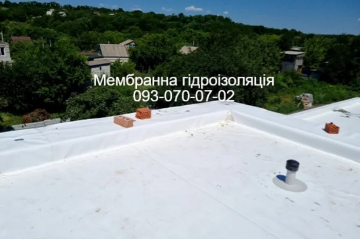 Услуги по устройству мембранной кровли- фото № 2