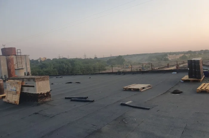 Покриття плоских дахів професійно- фото № 1