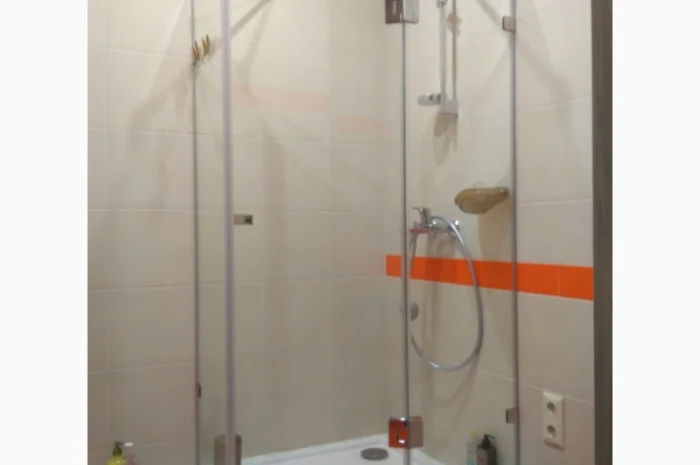 Закаленное стекло для душевых кабин и интерьеров- фото № 3