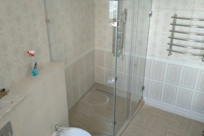 Стеклянная душевая кабина по индивидуальным размерам- фото № 3