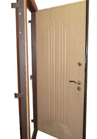 Металлические входные двери со склада. Низкие цены- фото № 1