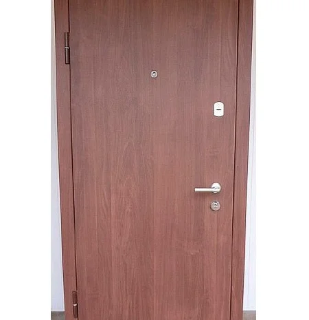 Металлические входные двери со склада. Низкие цены- фото № 2