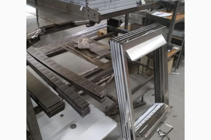 Лазерный рез металла Светодиодное освещение Гибка Сварка Гравировка Токарно-фрезерные раб- фото № 13