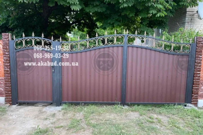 Распашные ворота, откатные ворота, навесы, козырьки, балконные ограждения, заборы- фото № 2
