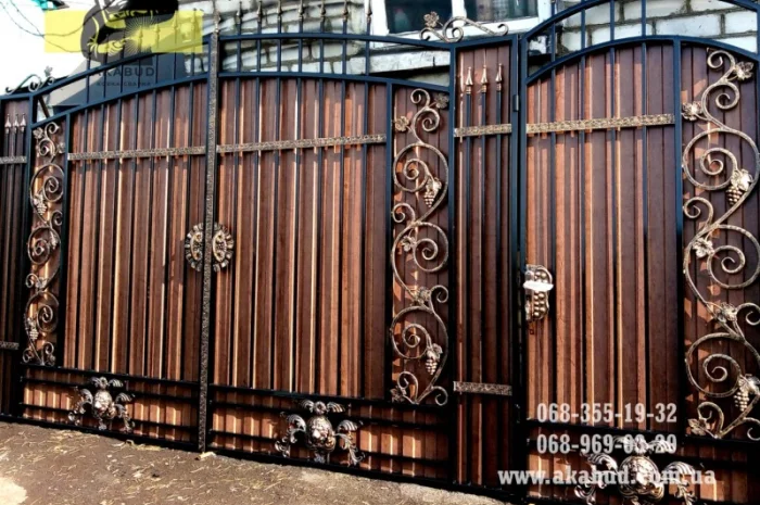 Производство металлических конструкций под ключ. Ворота и навесы- фото № 3