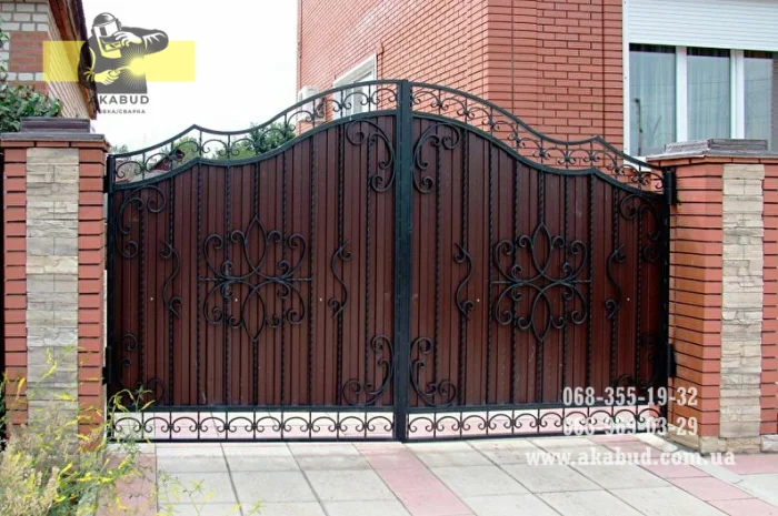 Простые ворота: распашные от компании АКАБУД- фото № 4
