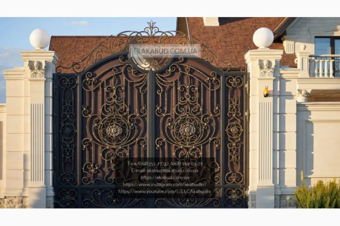 Ковані розпашні ворота з елементами кування- фото № 18