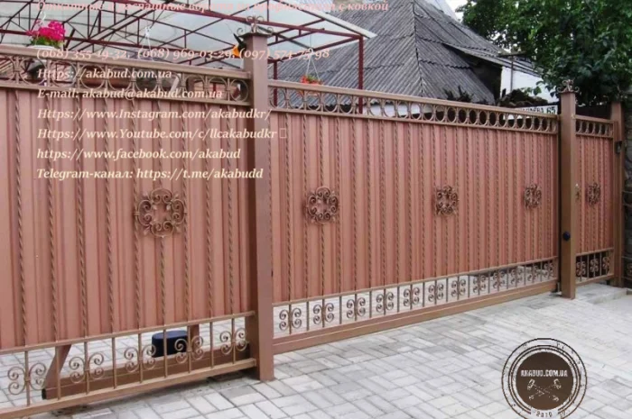 Откатные ворота из профнастила и кованые ворота на заказ- фото № 10