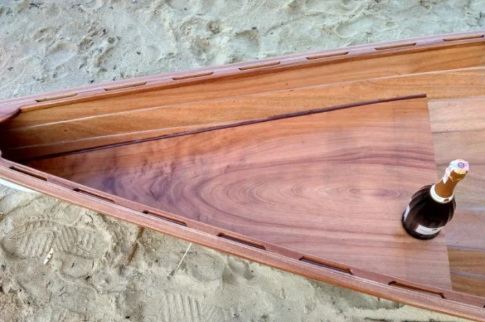 Деревянная гребная лодка для активного отдыха и академической гребли- фото № 4