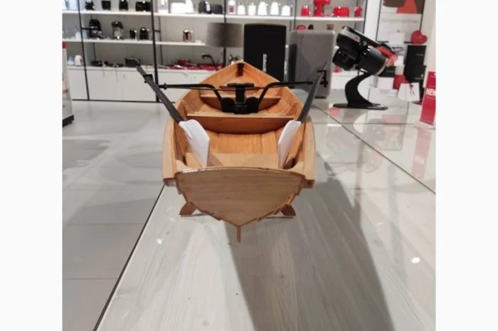 Стендова модель дерев'яного човна Аннаполіс- фото № 6