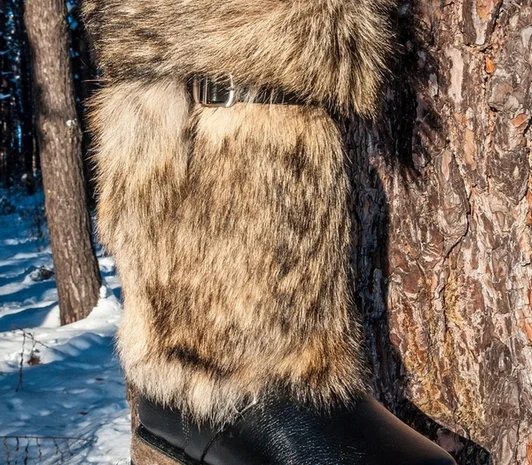 Унти з вовка на замовлення- фото № 1