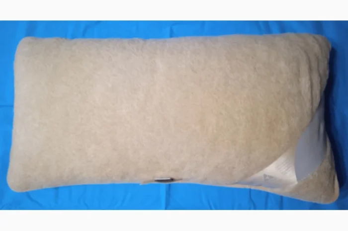 Подушка с овечьей шерстью от компании Bauer- фото № 1