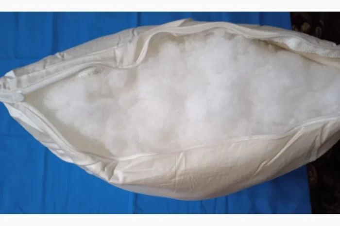 Подушка с овечьей шерстью от компании Bauer- фото № 4