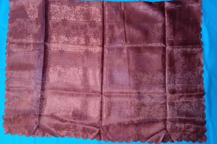 Скатерть бордовая с узором Alon 110 х 145 см- фото № 2