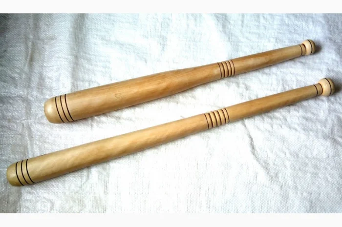 Якісні бейсбольні біти з твердих порід дерева- фото № 1