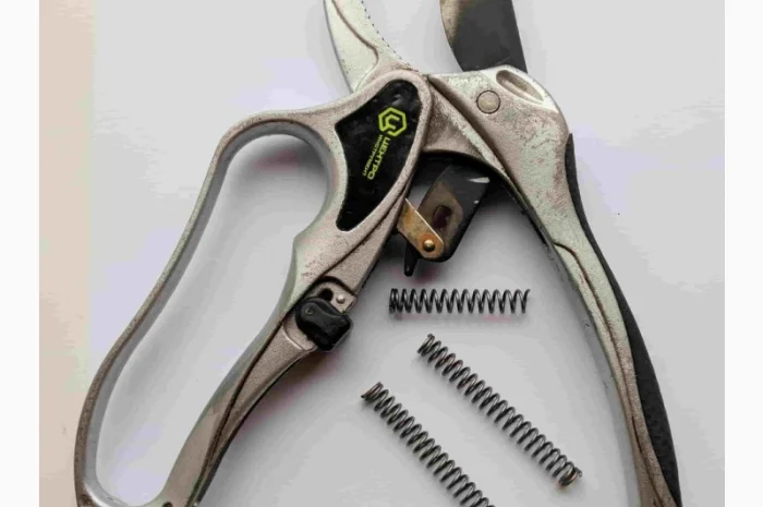 Пружина для штангового сучкореза СШ-1, секатора Павловского- фото № 6