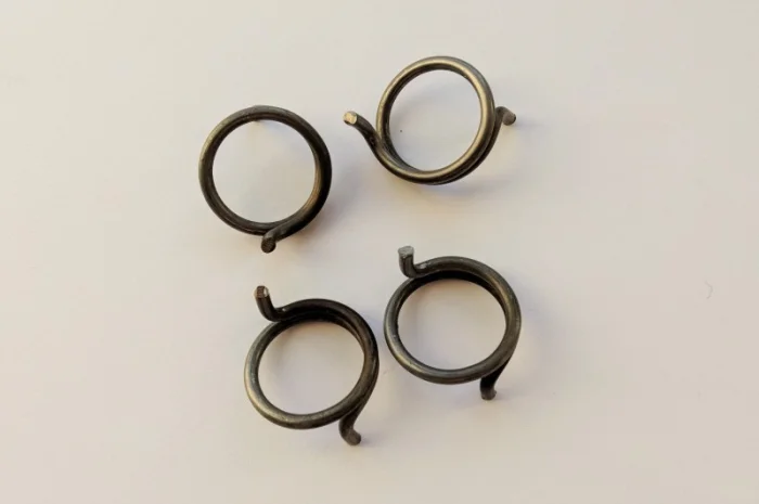 Пара пружин для детского самоката Орион на поворотный механизм- фото № 16