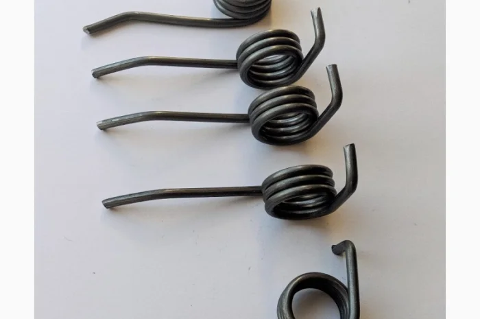 Приводний ремінь та пружини для аератора MTD Optima 38 VO у продажу- фото № 8