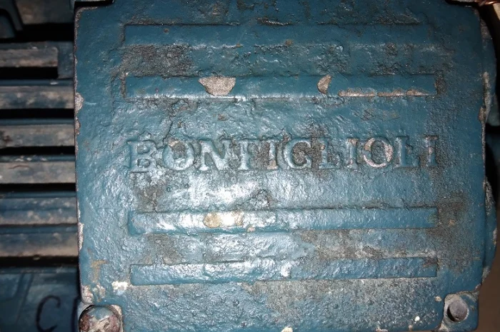 Двигатель переменного тока Bonfiglioli Group BN63A4 в продаже- фото № 1