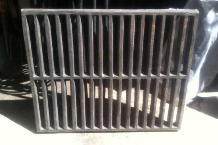 Чугунная решетка гриль для барбекю и мангала. 50 см. х 40 см- фото № 4