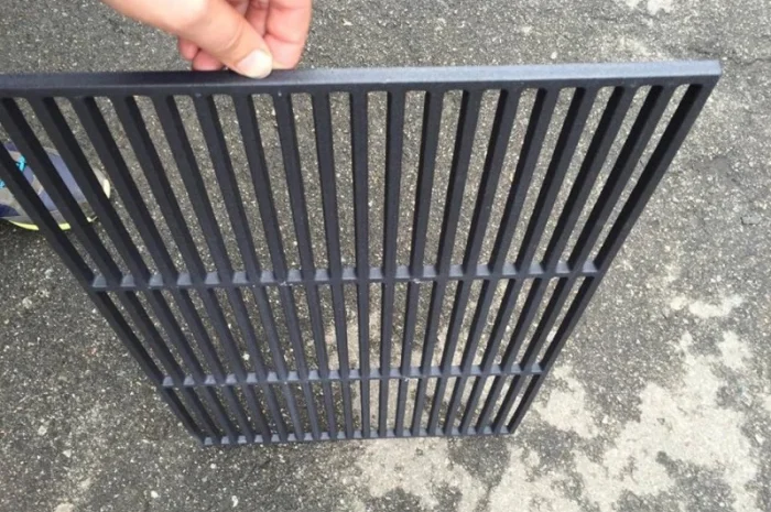 Решетка гриль из чугуна для барбекю и мангала. Размеры 60 см х 40 см- фото № 3